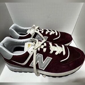 Size 11 men’s-Burgundy New Balance 574 trainers